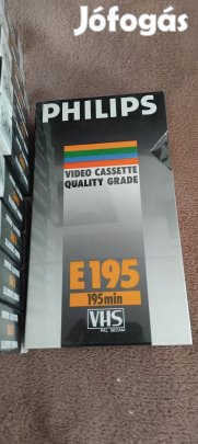 11 db bontatlan régi vhs kazetta (philips)