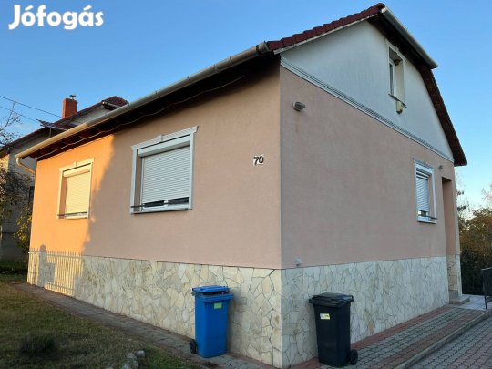 120 m2-es családi ház Miskolc belvárosában, zöldövezeti részen eladó