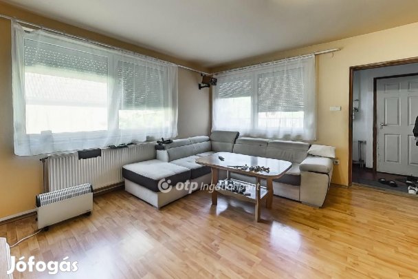 120 nm-es ház eladó Hatvan