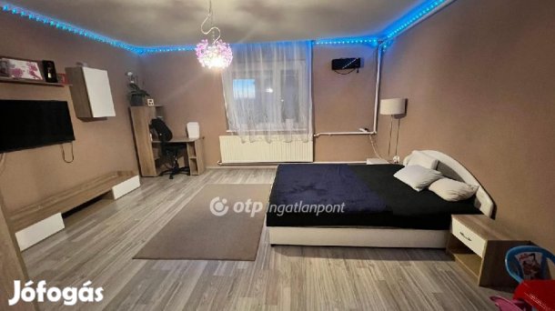 120 nm-es ház eladó Marcalgergelyi