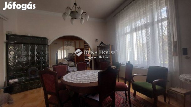 120 nm-es lakás eladó Bácsalmás