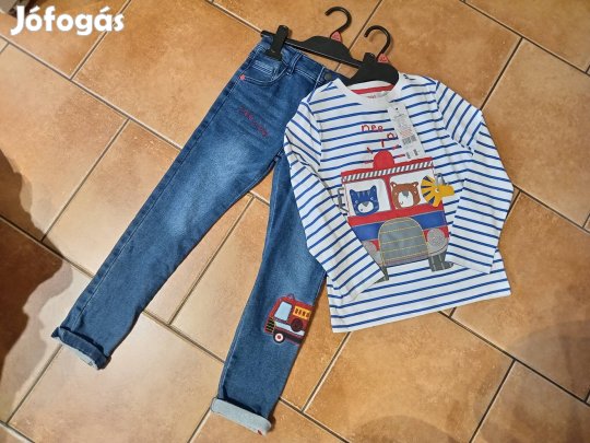 122-es Új fiú farmernadrág pólóval