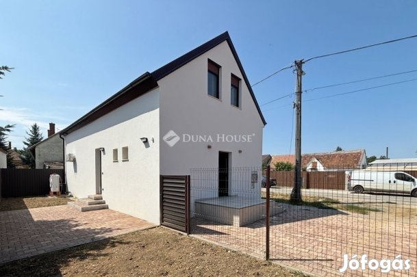 122 nm-es ház eladó Sárvár