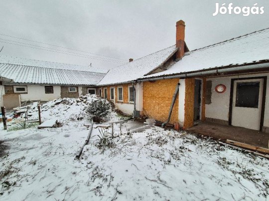 123 nm-es ház eladó Szentes