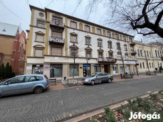 124 nm-es lakás kiadó Békéscsaba