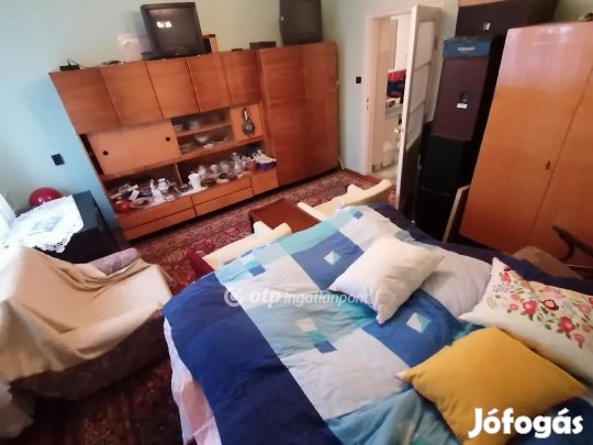 126 nm-es ház eladó Debrecen