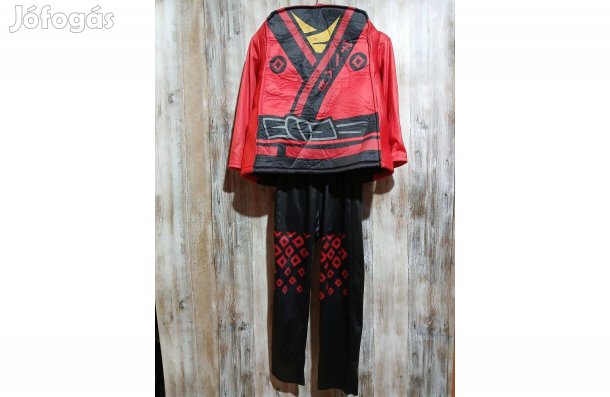 128-as Lego Ninjago Kai jelmez