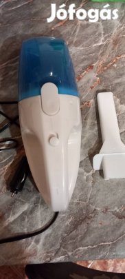 12V-os porzsák nélküli autós porszívó