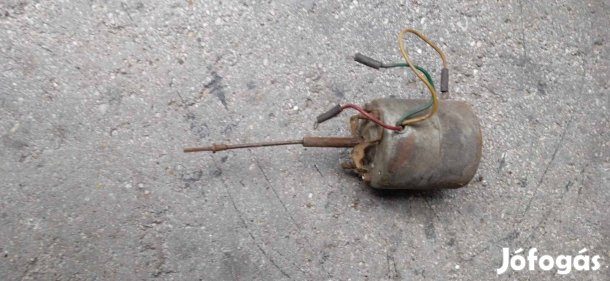 12V-os villanymotor kilométeróra spirállal