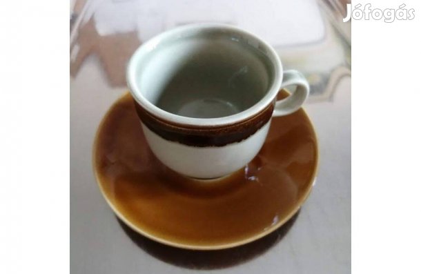 12 darabból álló hagyományos kávéskészlet