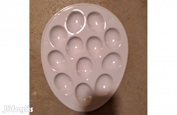 12 db-os tojástartó tálca