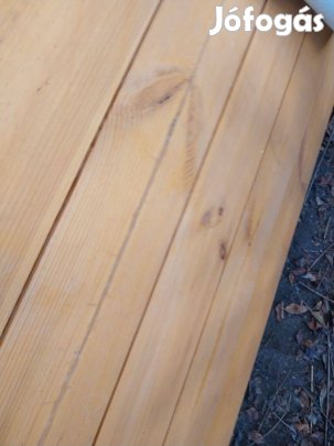 12 személyes fa asztal padokkal