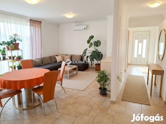 130 nm-es ház eladó Szeged