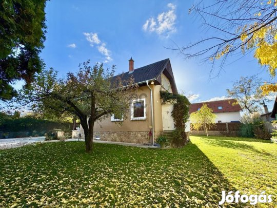 130 nm-es ház eladó Szigetszentmiklós