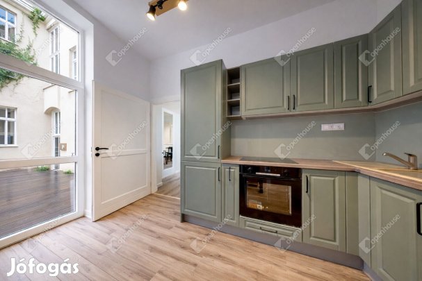 130 nm-es lakás eladó Sopron