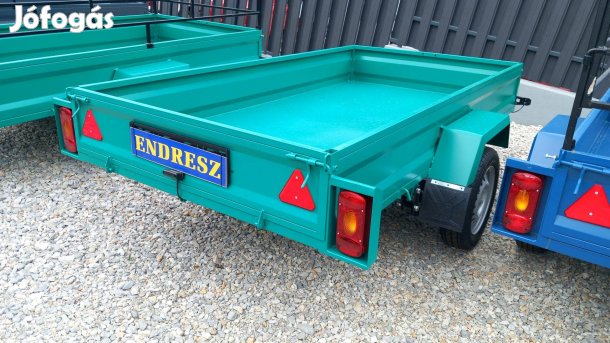 130x250x32 cm-es 7,5q Erős, Vas, hegesztett, zártszelvény Új utánfutó