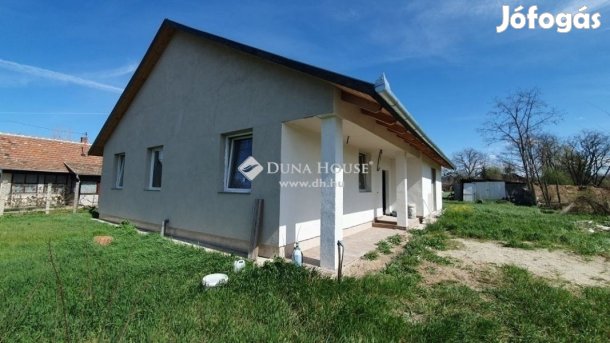 131 nm-es ház eladó Kóka