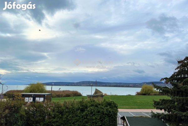 133 nm-es ház eladó Balatonfűzfő