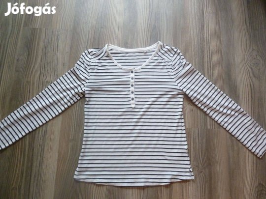 134/140-es kislány felső