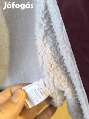 134-es lányka kabát