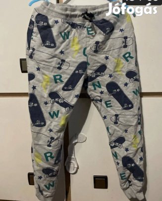 134-es melegítő nadrág