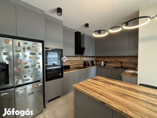 134 nm-es ház eladó Kecskemét