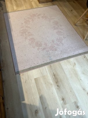 134x160cm gyerekszobába való szőnyeg