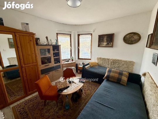 135 nm-es ház eladó Kecskemét