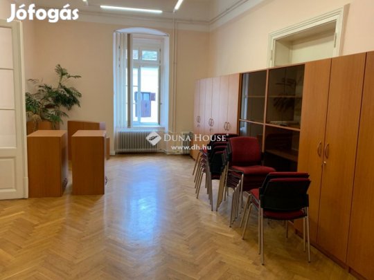 137 nm-es iroda kiadó Pécs