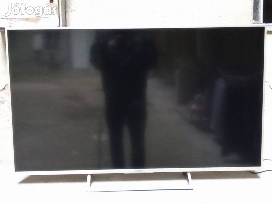 139centis uhd4k smart tévé eladó ingyenes szállítással Bp és környéke.
