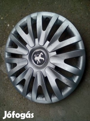 13" - 16" méretűek Dísztárcsa különböző márkajelzéssel 1 darabok