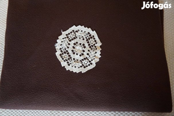 13 cm.-es csipke alátét terítő eladó
