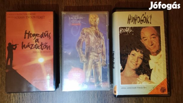 13 darab VHS kazetta, műsoros videokazetta