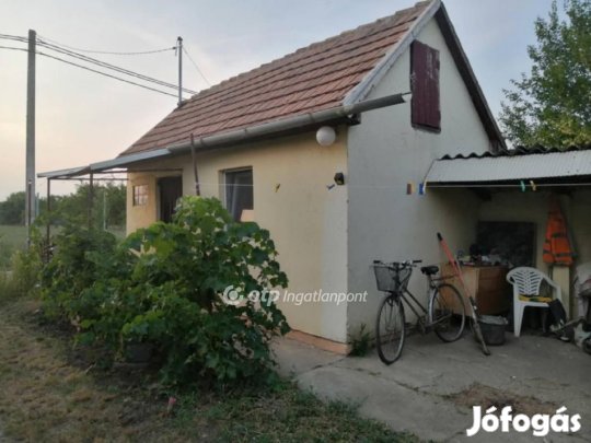 13 nm-es ház eladó Hajdúszoboszló