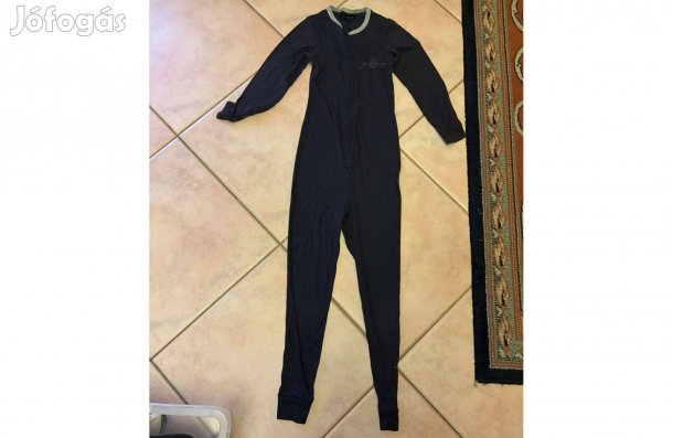 140-es-, jó állapotú-, használt Jofa aláöltöző jégkoronghoz