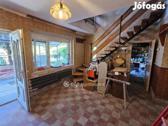 140 nm-es ház eladó Dunaalmás