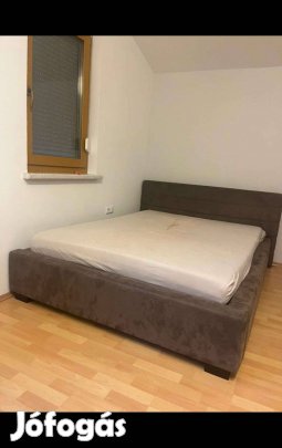 140x200-as kárpitozott franciaágy