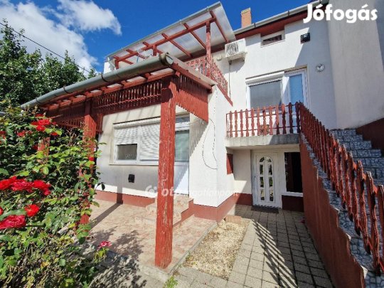 145 nm-es ház eladó Kisújszállás