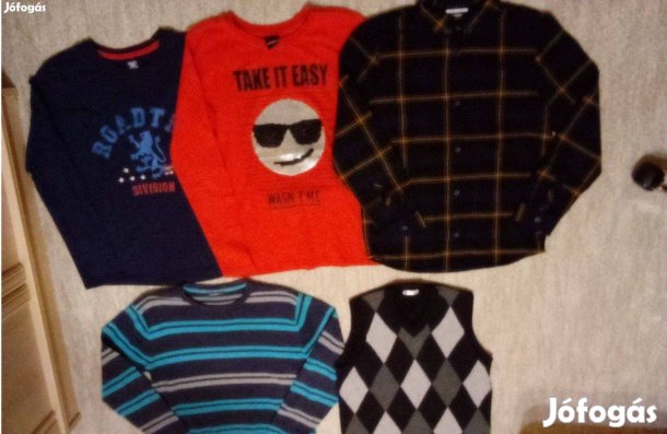 146 152 Fiú póló pizsama nadrág pulcsi