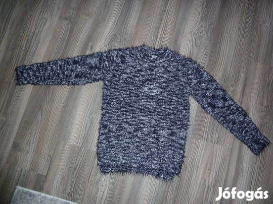 146/152-es kislány pulóver