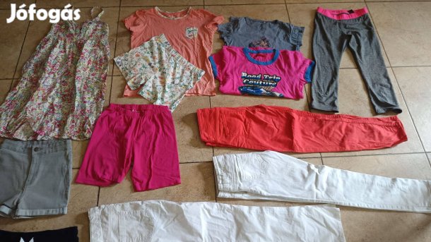 146/152-es kislány ruhacsomag olcsón eladó!