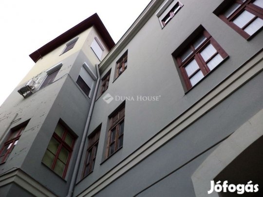 146 nm-es lakás eladó Székesfehérvár