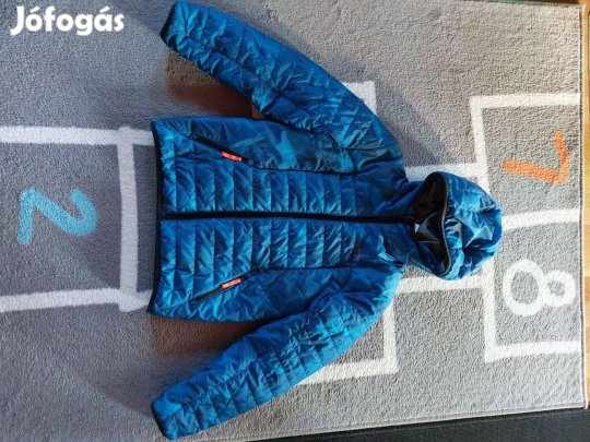 146-os fiú átmeneti kabát eladó!
