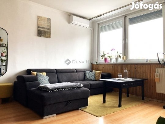 14. ker. Nagy Lajos király útján 3 szobás panellakás eladó