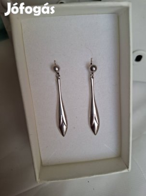 14 k, fehér arany, femjelzett , nem használt fulbevaló