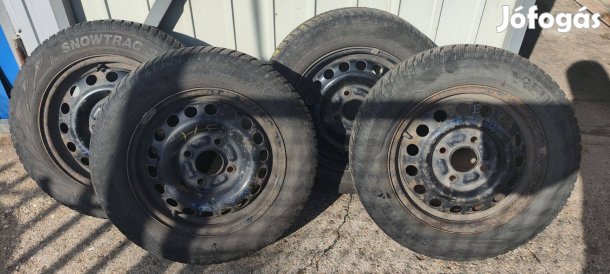 14 téli gumi lemezfelnivel