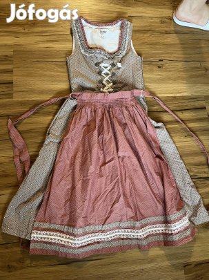 152-es barna mintás Kislány Dirndl ruha /Distler/