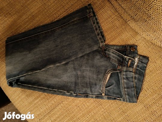 152-es farmernadrágok