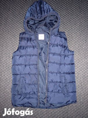 152-es steppelt fiú mellény eladó!