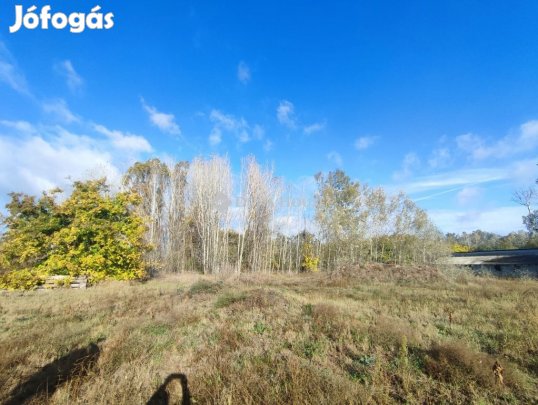 15329 nm-es telek eladó Kecskemét